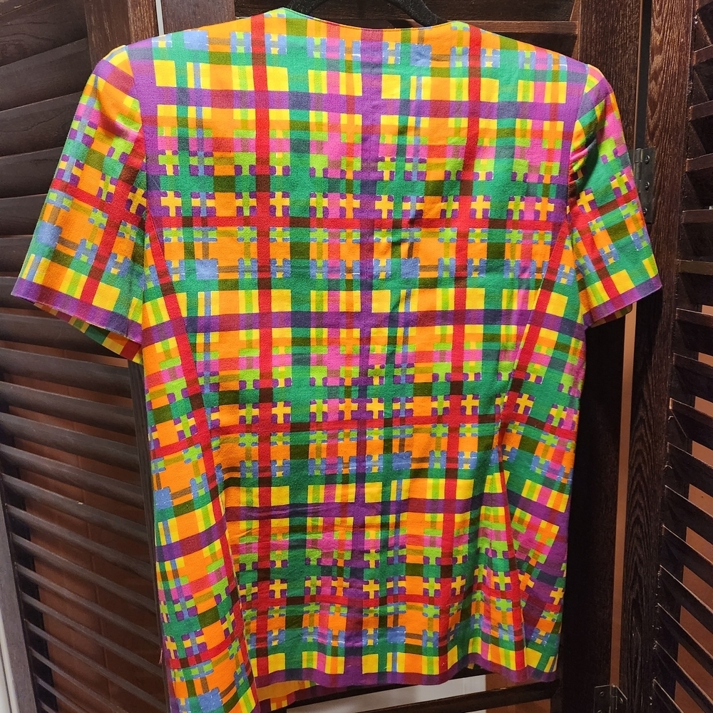 Vibrant Vintage Multicolor Women's Skirt Suit - Picture 3 of 8